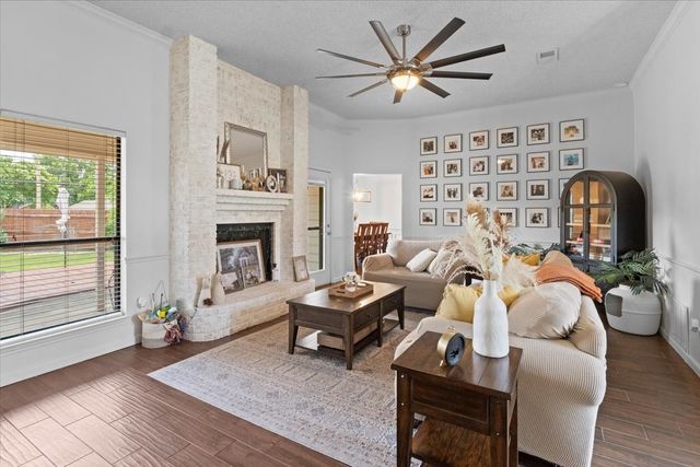 129 Brushy Mound Road, Burleson, TX 76028