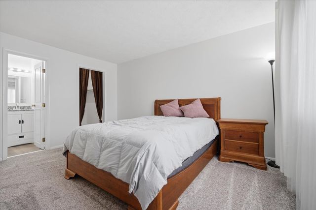 1600 Northbrook B9, Normal, IL 61761