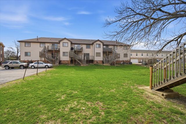 1600 Northbrook B9, Normal, IL 61761