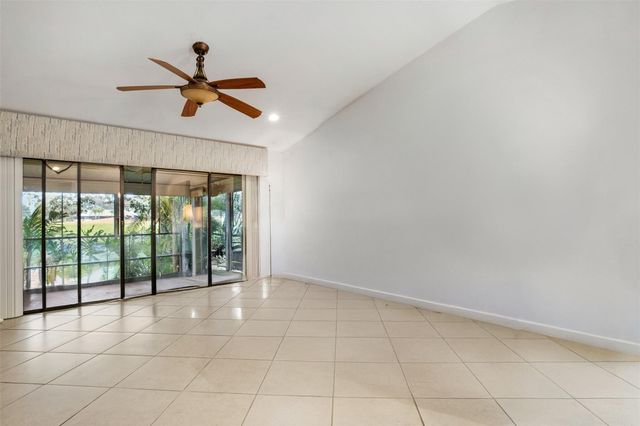 16131 Laurel Drive 33, Weston, FL 33326