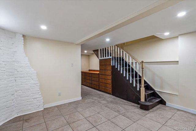 6134 Parsons Boulevard, Fresh Meadows, NY 11365