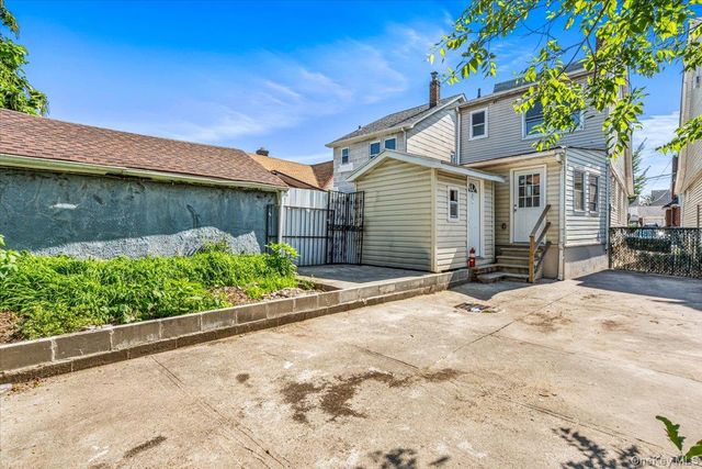 6134 Parsons Boulevard, Fresh Meadows, NY 11365