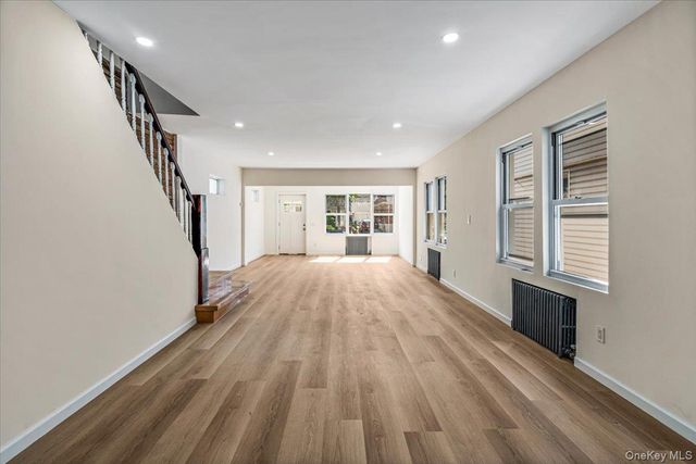 6134 Parsons Boulevard, Fresh Meadows, NY 11365