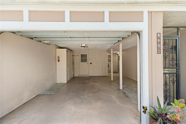 3328 DARTMOUTH LANE 1012, Sarasota, FL 34239