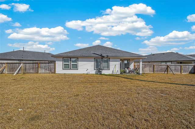 1102 Rayburn Drive, Rosharon, TX 77583