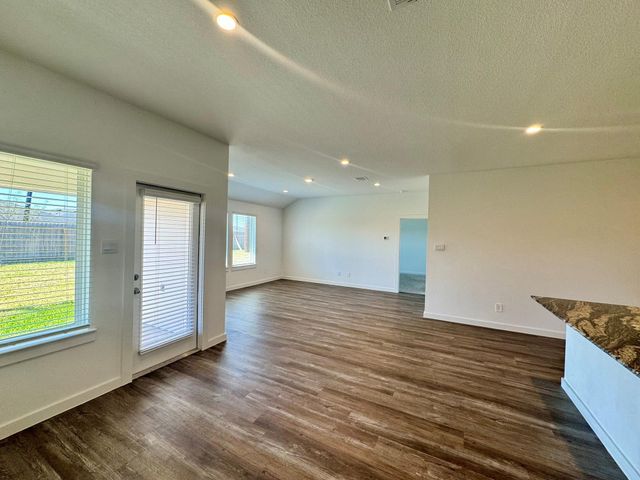 1102 Rayburn Drive, Rosharon, TX 77583