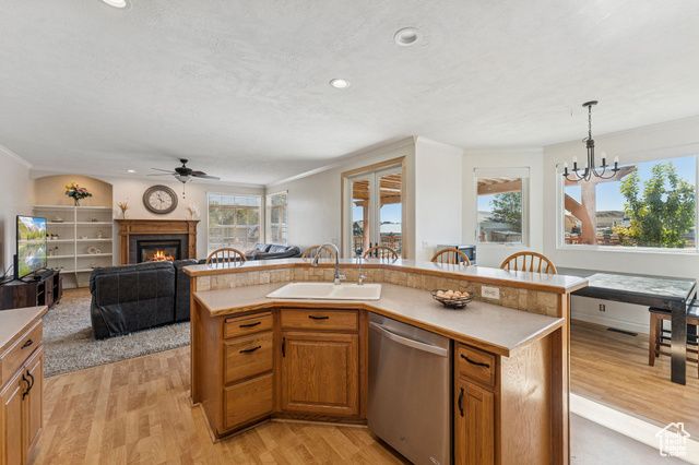 9839 N TIMPVIEW DR, Eagle Mountain, UT 84005