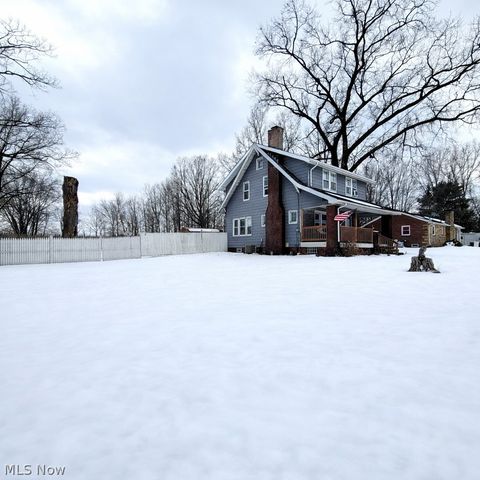 2407 Southway Street SW, Massillon, OH 44646