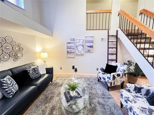 329 N Boyle Ave. E1, St Louis, MO 63108