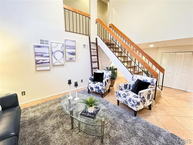 329 N Boyle Ave. E1, St Louis, MO 63108
