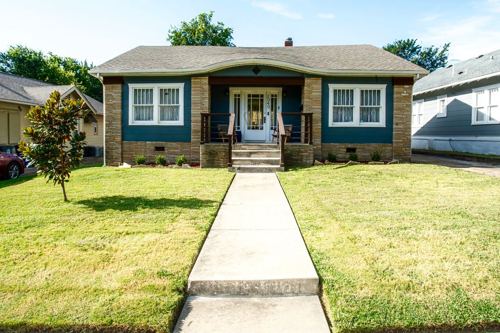 2040 E 13th Street, Tulsa, OK 74104