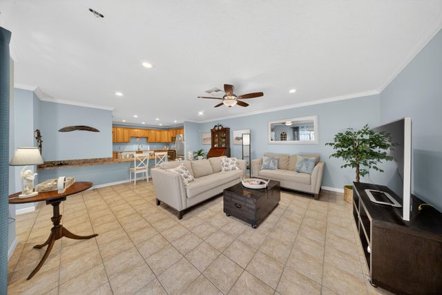 1321 Peppertree Trail D, Fort Pierce, FL 34950