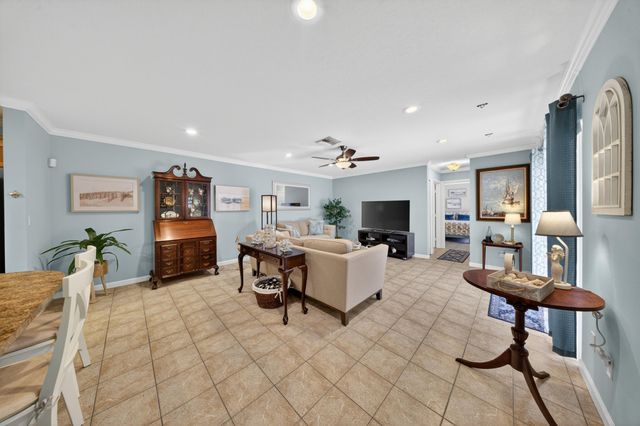 1321 Peppertree Trail D, Fort Pierce, FL 34950