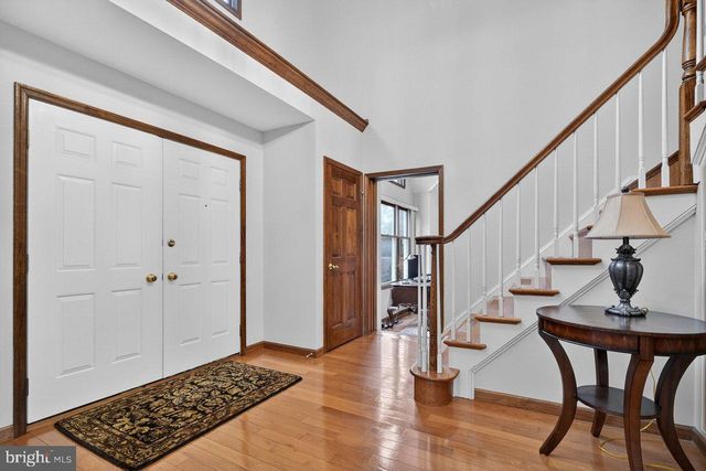 5 BANFF DR, Princeton Junction, NJ 08550