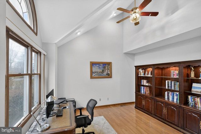 5 BANFF DR, Princeton Junction, NJ 08550