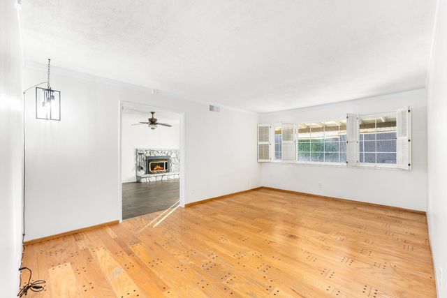 5765 Sperry Dr, Citrus Heights, CA 95621