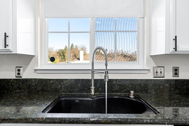 5765 Sperry Dr, Citrus Heights, CA 95621