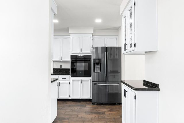 5765 Sperry Dr, Citrus Heights, CA 95621