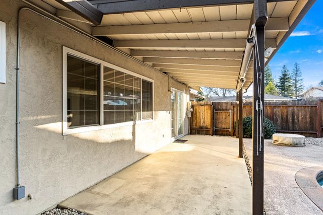 5765 Sperry Dr, Citrus Heights, CA 95621