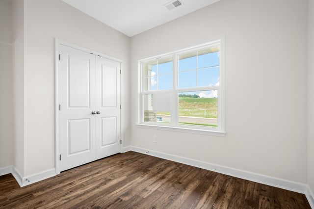 1733 Merkel Road, Columbia, TN 38401
