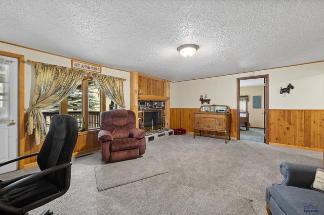 25138 BEAR ROCK RD, Custer, SD 57730