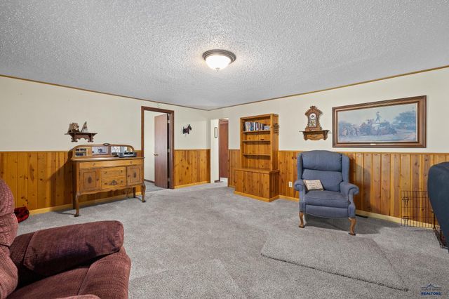 25138 BEAR ROCK RD, Custer, SD 57730