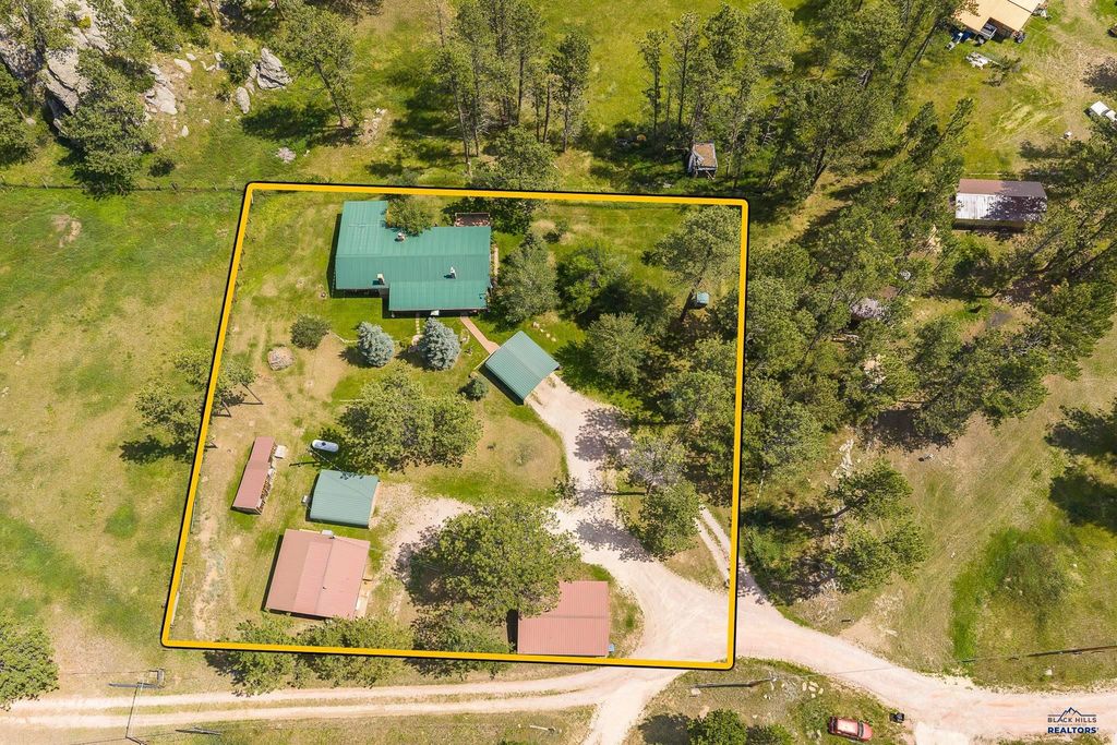25138 BEAR ROCK RD, Custer, SD 57730