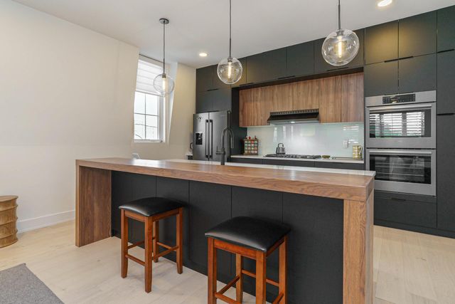 564 Lathrop Street, Columbus, OH 43206