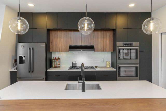 564 Lathrop Street, Columbus, OH 43206