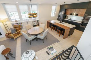 564 Lathrop Street, Columbus, OH 43206