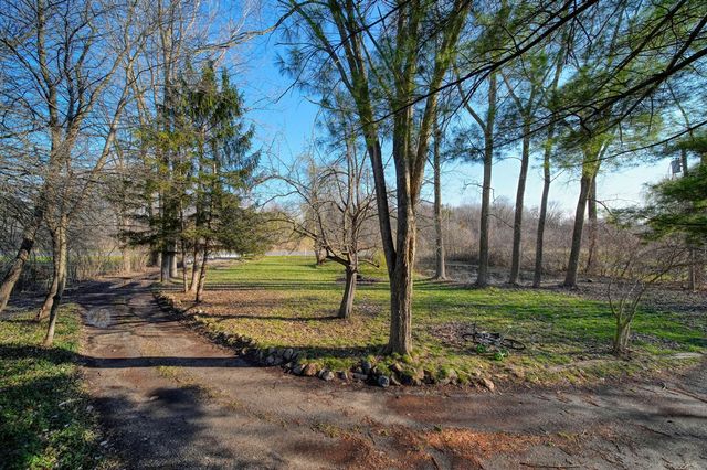 6112 Bemis Road, Ypsilanti, MI 48197