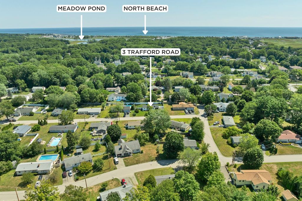 Image 16 of property listing at 3 Trafford Road, Hampton, NH 03842