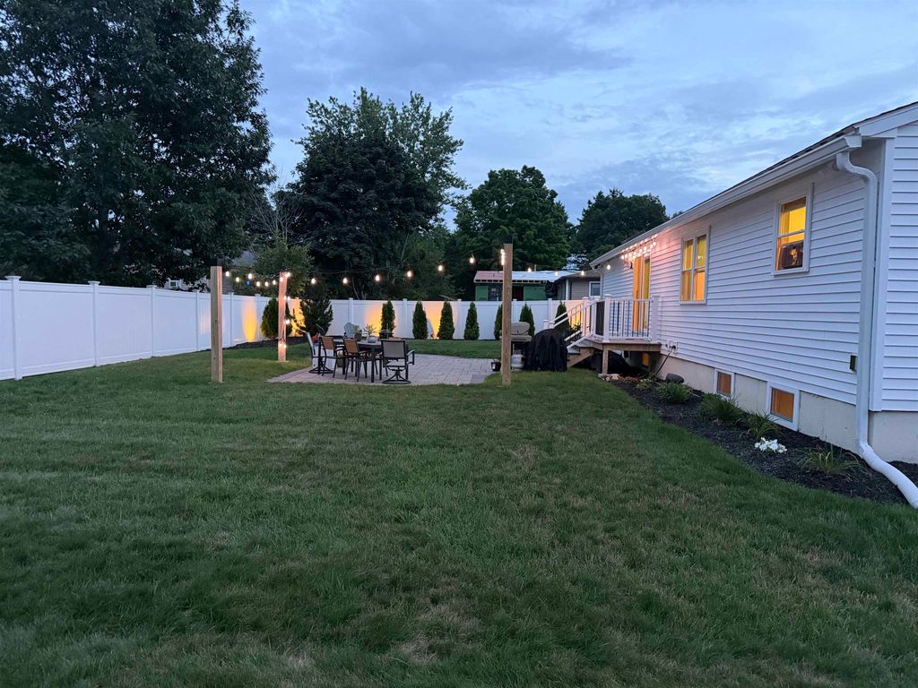 Image 56 of property listing at 3 Trafford Road, Hampton, NH 03842
