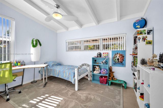 2478 Cat Cay Ln, Fort Lauderdale, FL 33312