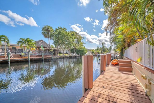 2478 Cat Cay Ln, Fort Lauderdale, FL 33312