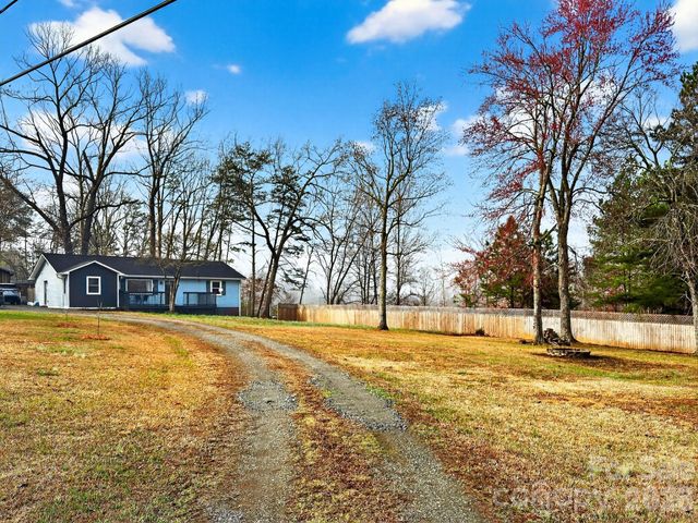 1137 Gilboa Church Road, Rutherfordton, NC 28139