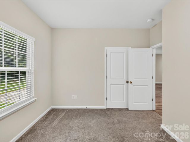 1231 Georgetown Drive, Charlotte, NC 28213
