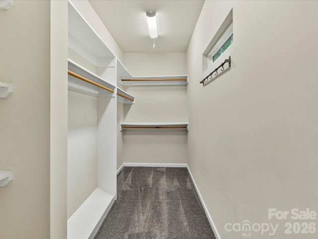 1231 Georgetown Drive, Charlotte, NC 28213