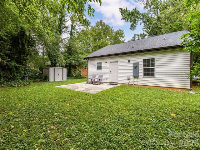 1231 Georgetown Drive, Charlotte, NC 28213