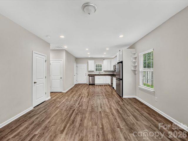 1231 Georgetown Drive, Charlotte, NC 28213
