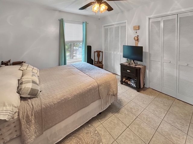 2011 Coldspring Drive H, North Charleston, SC 29406