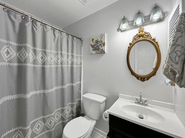 2011 Coldspring Drive H, North Charleston, SC 29406