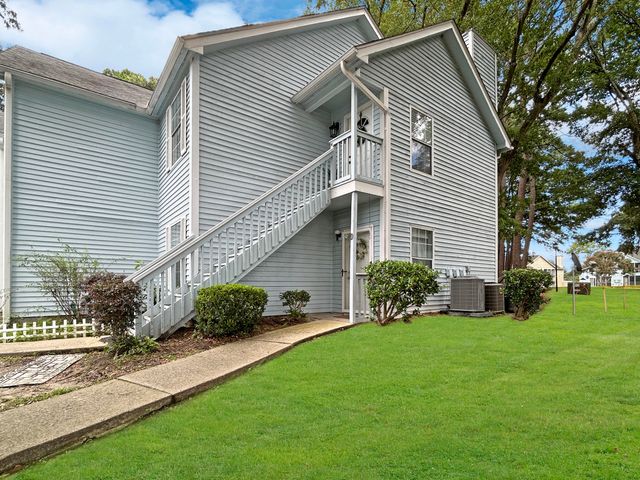 2011 Coldspring Drive H, North Charleston, SC 29406