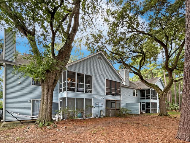 2011 Coldspring Drive H, North Charleston, SC 29406