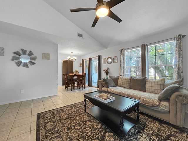 2011 Coldspring Drive H, North Charleston, SC 29406