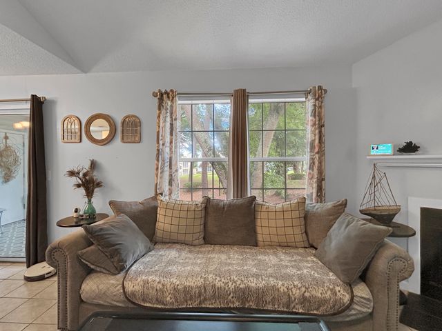 2011 Coldspring Drive H, North Charleston, SC 29406