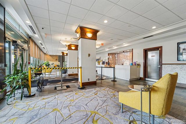 8900 E Jefferson Avenue 729, Detroit, MI 48214