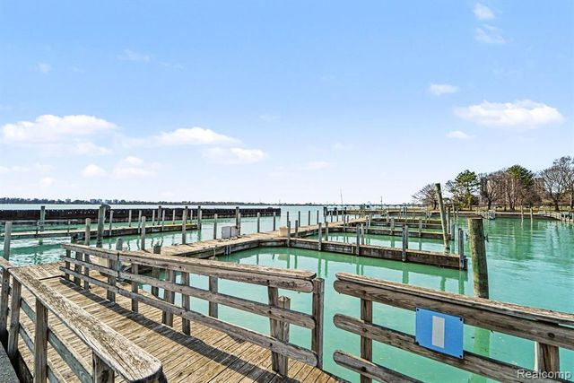 8900 E Jefferson Avenue 729, Detroit, MI 48214