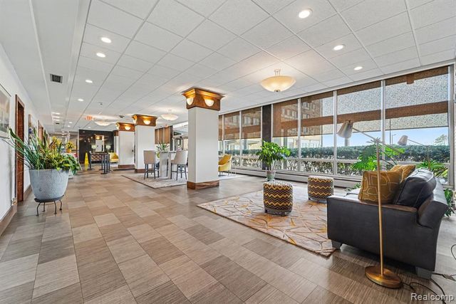 8900 E Jefferson Avenue 729, Detroit, MI 48214