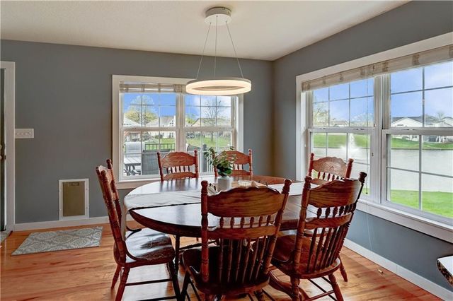 632 SW Lakeview Drive, Grain Valley, MO 64029